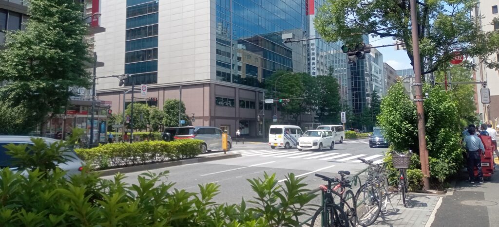 photo of the intersection of shiba-post-office